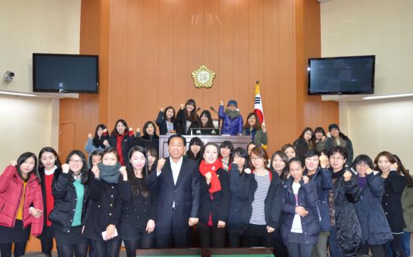 숭의여자대학교 사회복지과 학생 방문 대표이미지