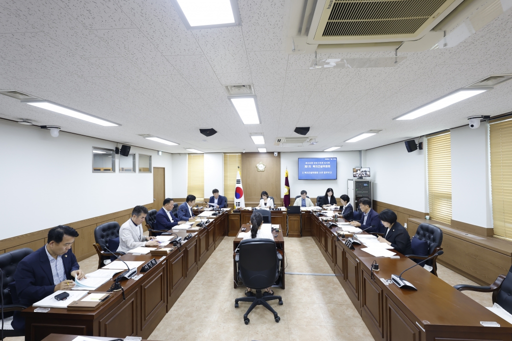 제323회 임시회 복지건설위원회 이미지(1)