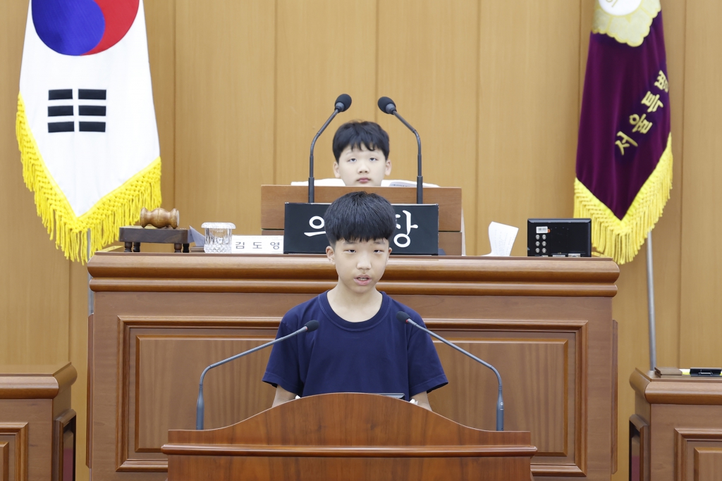 2026년 양천구의회 어린이, 청소년 모의의회 - 신서초 이미지(65)