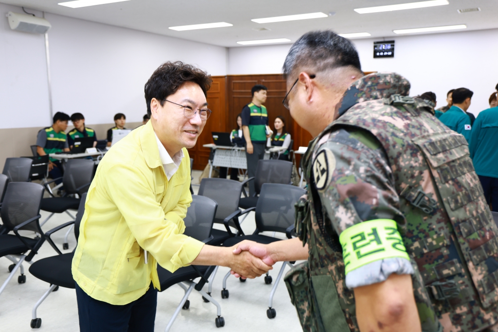 을지연습 훈련 관계자 위문 방문 이미지(11)