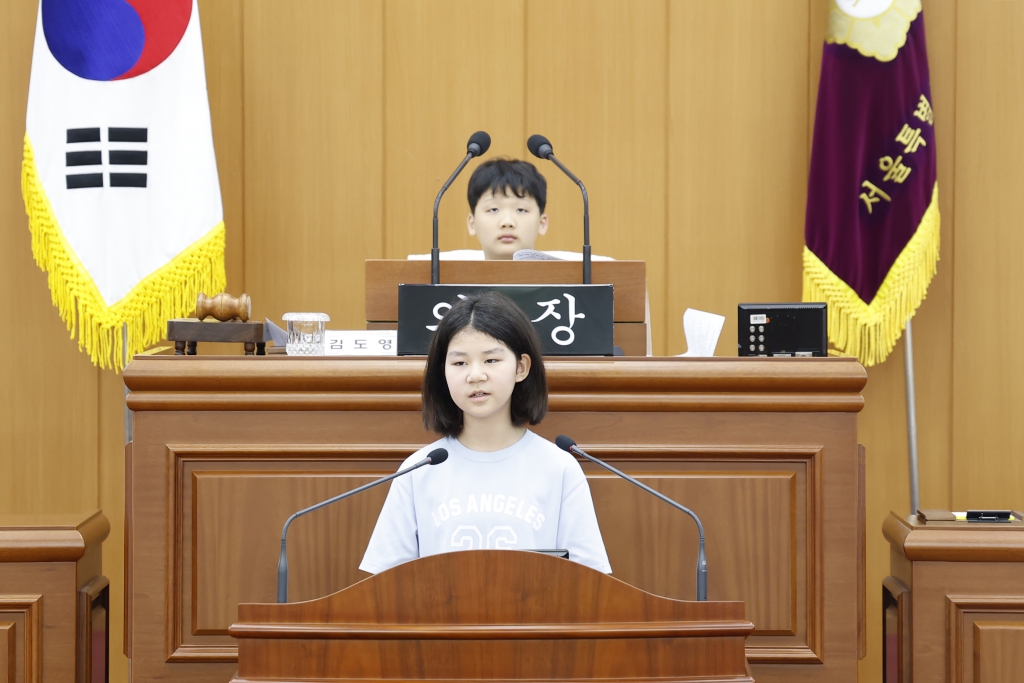 2026년 양천구의회 어린이, 청소년 모의의회 - 신서초 이미지(63)