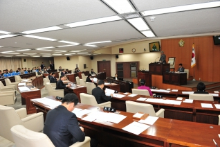제211회 임시회 2차 본회의 대표이미지