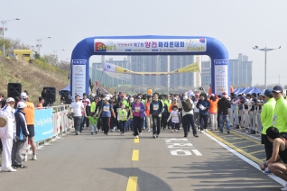 '안양천'사랑 제7회 양천마라톤 대회 대표이미지
