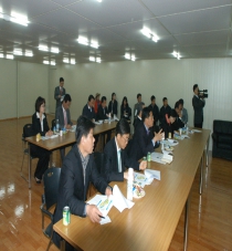o 제182회 양천구의회 임시회 복지건설위 의정활동
 - 일  시 : 2009. 4. 28(목) 09:30 ~
 - 대  상 : 복지건설위원회 위원 및 구청 관계공무원
 - 방문지
   . 구립노인요양시설 건립 현장(사회복지과)
   . 신정3동지구 국민임대주택단지 건설현장(균형개발과)  대표이미지