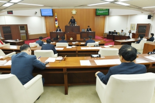 제239회 제1차 본회의 대표이미지