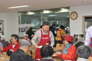한빛종합복지관 어른신급식봉사 대표이미지