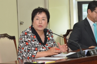 의회운영위원회 회기진행 모습 대표이미지
