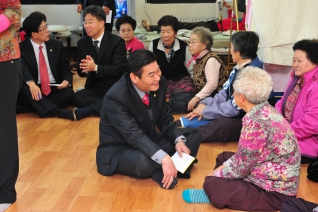 행정사무감사 현장방문 모습 대표이미지