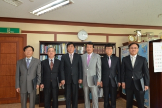 2010년 세출예산결산감사장에서 대표이미지