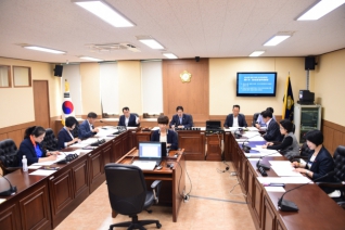 제243회 임시회 의회운영위원회 대표이미지