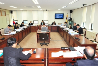 제193회 정례회 예산결산특별위원회 개회 모습 대표이미지