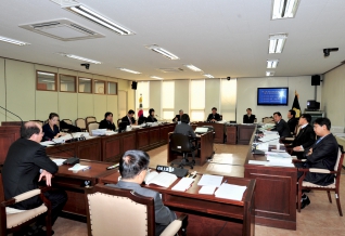 예산결산특별위원회 회의 모습 대표이미지