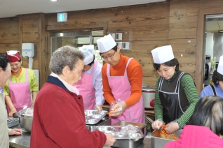 신목종합사회복지관 경로식당 급식봉사 대표이미지
