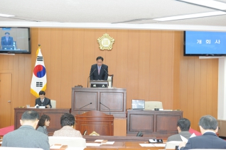221회 정례회 2차 본회의 대표이미지
