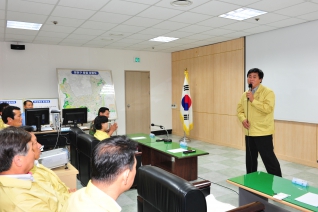 2010을지훈련상황실 참석 (6) 대표이미지