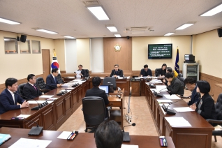제242회 임시회 복지건설위원회 대표이미지