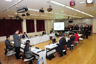 2011년 복지건설위원회 행정사무감사 모습 대표이미지