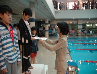 제9회 양천구청장배 수영대회

- 일시 : 2009.5.17(일) 10:00
- 장소 : 양천구민체육센터
- 주최 : 양천구 수영연합회 대표이미지