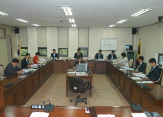 제184회 양천구의회 제1차 정례회
예산결산위원회 활동 모습 대표이미지