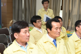 메르스 비상대책상황실 방문 대표이미지