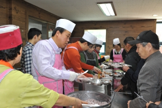 신목종합사회복지관 경로식당 급식봉사 대표이미지