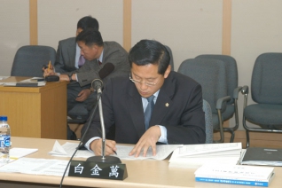 복지건설위원회 2007년도 행정사무감사하는 모습 대표이미지