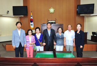 목동, 신정동 경로당 어르신 양천구의회 방문 대표이미지
