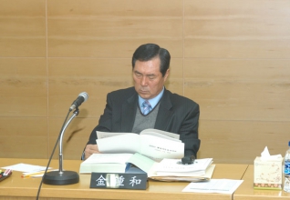 행정재경위원회 2007년도 행정사무감사하는 모습 대표이미지