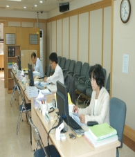 2008년 회계년도 양천구 일반.특별회계 세입,세출예산의
편성 및 집행 결산검사 모습 대표이미지