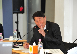 행정사무감사 현장방문 모습 대표이미지