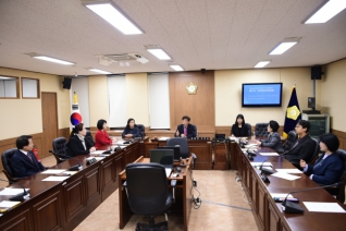 제252회 임시회 의회운영위원회 대표이미지