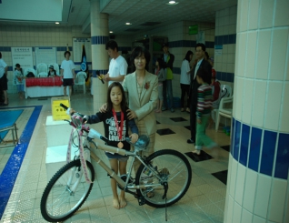 제9회 양천구청장배 수영대회

- 일시 : 2009.5.17(일) 10:00
- 장소 : 양천구민체육센터
- 주최 : 양천구 수영연합회 대표이미지