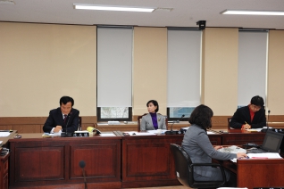 2013년 제213회 임시회 행정재경위원회 의정활동 대표이미지