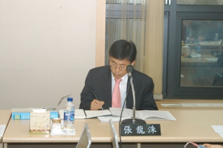 복지건설위원회 2007년도 행정사무감사하는 모습 대표이미지