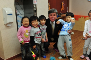 행정사무감사 현장방문 모습 대표이미지