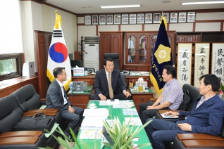 신월1,3,5동장님 양천구의회 방문 대표이미지