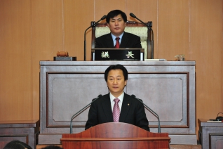양천구의회 제197회 임시회 제2차본회의 이제학 구청장 구정질문 답변 대표이미지