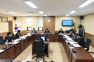 제239회 임시회 의회운영위원회 대표이미지
