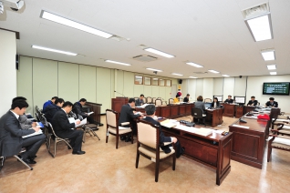 212회 정례회 상임위원회  대표이미지
