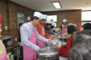 신목종합사회복지관 경로식당 급식봉사 대표이미지
