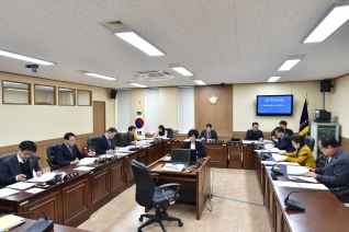 제233회 임시회 행정재경위원회 대표이미지