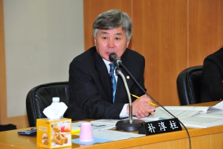 2011년 복지건설위원회 행정사무감사 모습 대표이미지