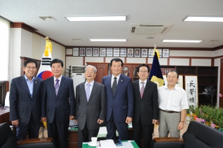 통일교양천교회 양천구의회 방문 (의장님, 이동만 의원) 대표이미지