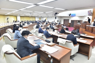 제296회 제2차 정례회 제5차 본회의 대표이미지