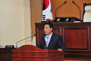 본회의장 구정질문 모습 대표이미지