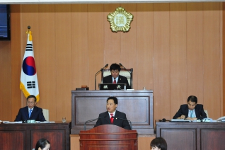 제193회 정례회 오진환의원 구정질문 모습 대표이미지