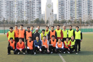 구의회 구청간 친선 축구대회 개최(해누리축구장) 대표이미지