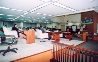 2004년도 
의원 세미나
(예산결산 기법등) 대표이미지