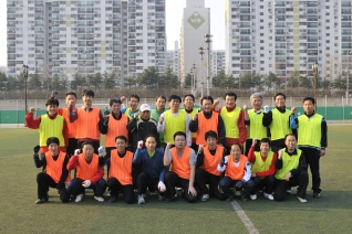 구의회 구청간 친선 축구대회 개최(해누리축구장) 대표이미지