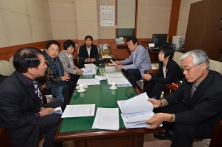 행정재경위원회 조례연구모임 개최 대표이미지
